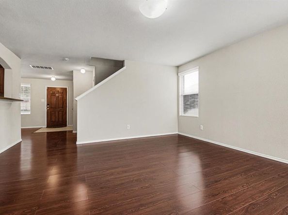 655  Lentisco Drive , Lancaster Texas 75146