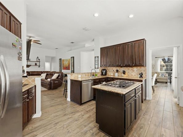 3623  Canyon Oaks Drive , Carrollton Texas 75007