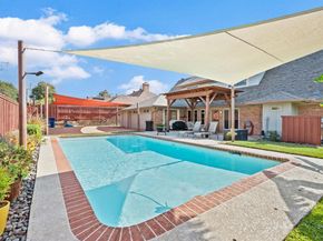 2621  Sedgeway Lane , Carrollton Texas 75006