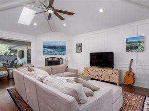 1509  Riverview Drive , Arlington Texas 76012