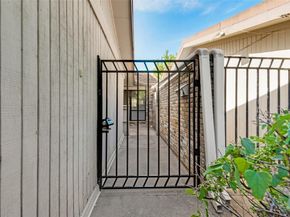 5814  Meadow Wood Lane , Fort Worth Texas 76112