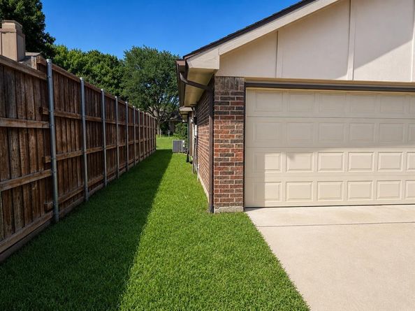 1308  Mullins Drive , Plano Texas 75025