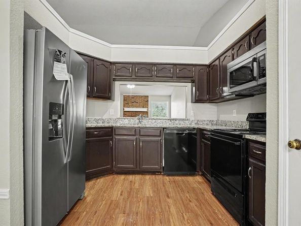 1022  Cedar Run Drive , Duncanville Texas 75137