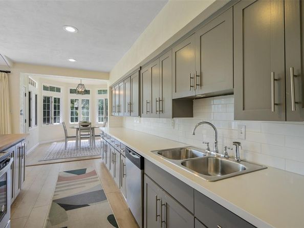 13536  Castleton Drive , Farmers Branch Texas 75234