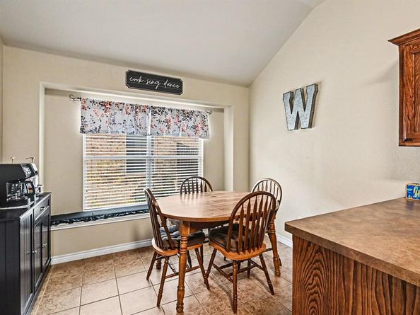 5828  Red Drum Drive , Fort Worth Texas 76179