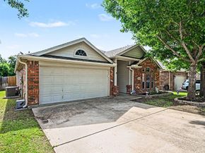 5828  Red Drum Drive , Fort Worth Texas 76179