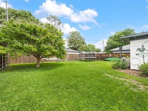 8852  Larchwood Drive , Dallas Texas 75238