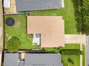 8852  Larchwood Drive , Dallas Texas 75238