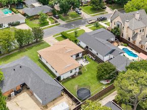 8852  Larchwood Drive , Dallas Texas 75238