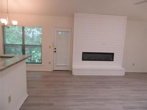 7522  Holly Hill Drive  18, Dallas Texas 75231