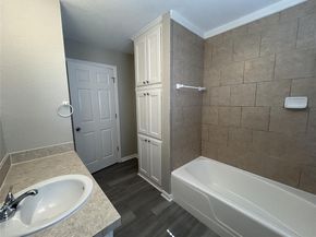 6406  Waynewood Court , Fort Worth Texas 76135