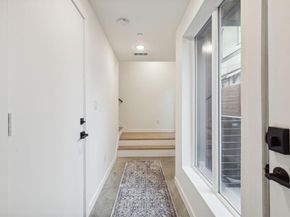 1507 N Garrett Avenue  201, Dallas Texas 75206