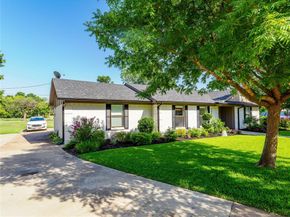 14254  Coral Harbour Court , Farmers Branch Texas 75234