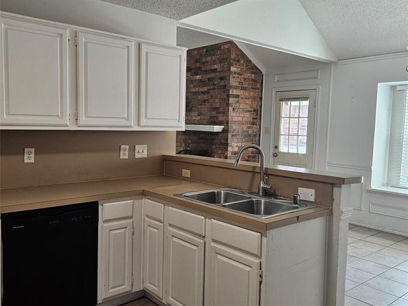 2329  Shalimar Drive , Garland Texas 75040
