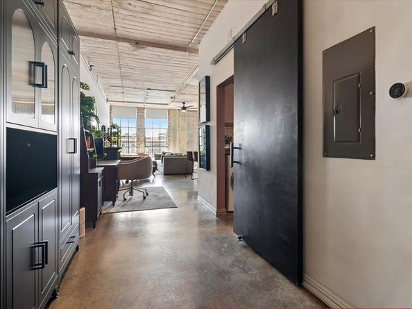 1122  Jackson Street  709, Dallas Texas 75202