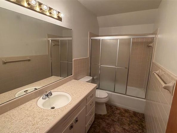 401  Glenhaven Drive , Azle Texas 76020