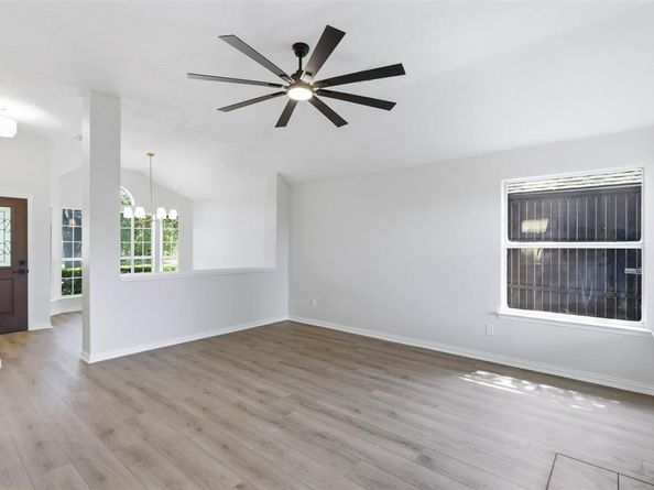 4909  Silverweed Drive , McKinney Texas 75070