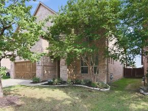 8401  Sandhill Crane Drive , Fort Worth Texas 76118