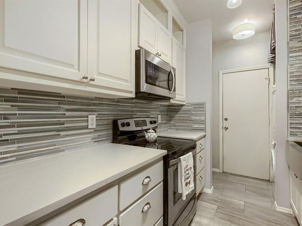 5616  Preston Oaks Road  1301, Dallas Texas 75254
