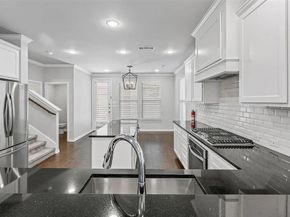 2609  Mccart Avenue , Fort Worth Texas 76110