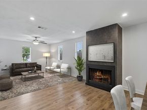 2519  Maverick Avenue , Dallas Texas 75228