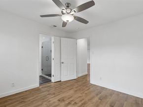 2519  Maverick Avenue , Dallas Texas 75228