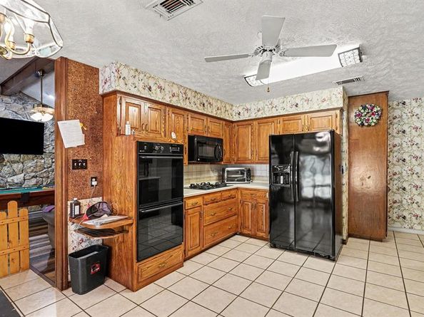 2149  Savannah Trail , Denton Texas 76205