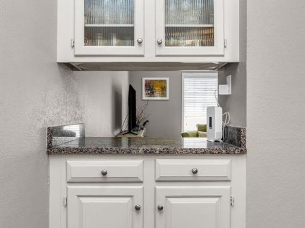 12680  Hillcrest Road  4203, Dallas Texas 75230