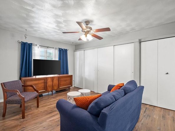 3411  Kenwood Way , Garland Texas 75041