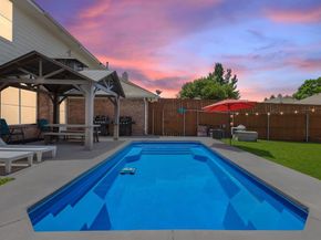 2841  Tangleglen Drive , Rockwall Texas 75032