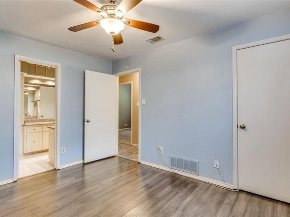 6604  Gretchen Lane , Dallas Texas 75252