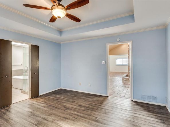 6604  Gretchen Lane , Dallas Texas 75252