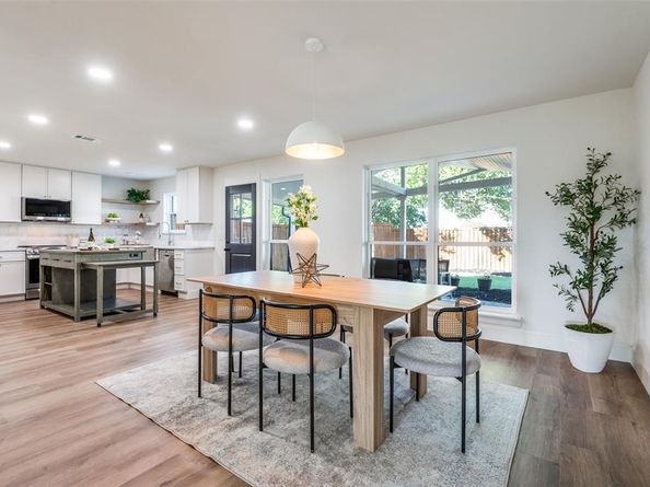 3005  Pacifica Street , Carrollton Texas 75007