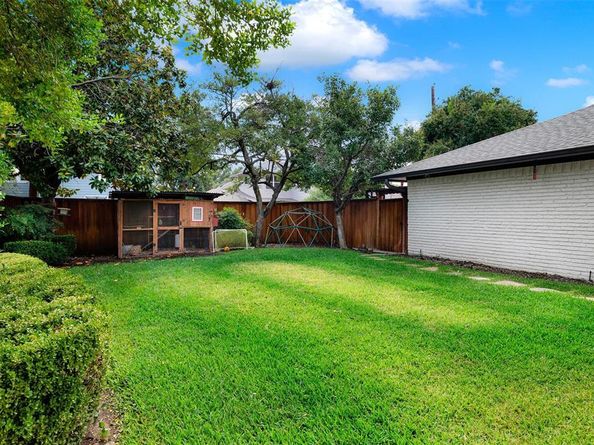 9324  Raeford Drive , Dallas Texas 75243