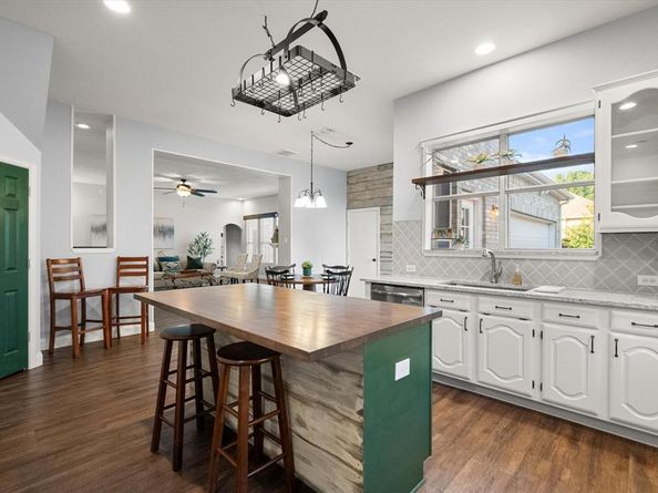 1817  Meadow Ridge Drive , Flower Mound Texas 75028