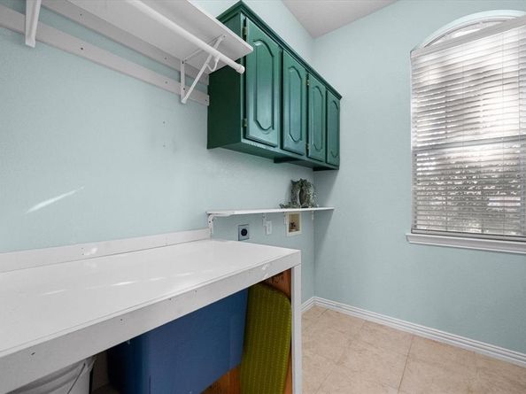 1817  Meadow Ridge Drive , Flower Mound Texas 75028