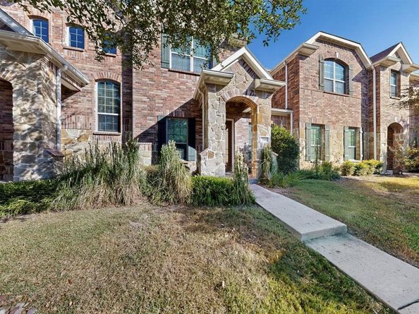 719  Emily Lane , Richardson Texas 75081