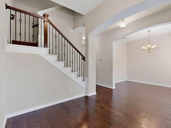 719  Emily Lane , Richardson Texas 75081