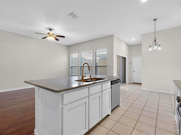 719  Emily Lane , Richardson Texas 75081
