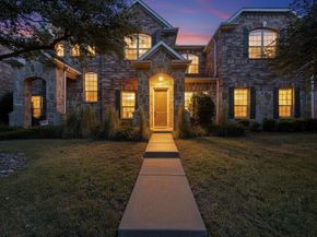 719  Emily Lane , Richardson Texas 75081