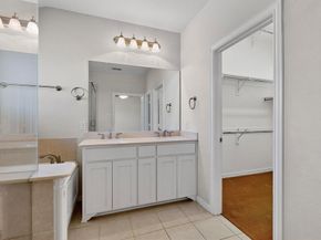719  Emily Lane , Richardson Texas 75081