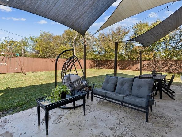 105  Melody Lane , Hickory Creek Texas 75065