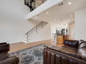 959 W Bluff Street  105, Fort Worth Texas 76102