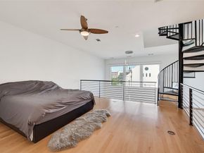 959 W Bluff Street  105, Fort Worth Texas 76102