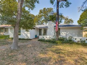 5837  Clendenin Avenue , Dallas Texas 75228