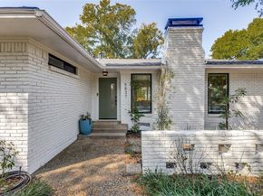 5837  Clendenin Avenue , Dallas Texas 75228