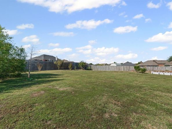 216  Grant Drive , Fate Texas 75189