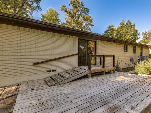 8022  Claremont Drive , Dallas Texas 75228