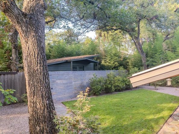 8571  Eustis Avenue , Dallas Texas 75218