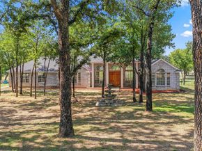 1082  Post Oak Road , Copper Canyon Texas 76226